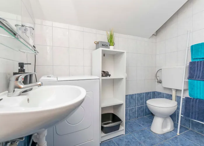 公寓 House 布拉采