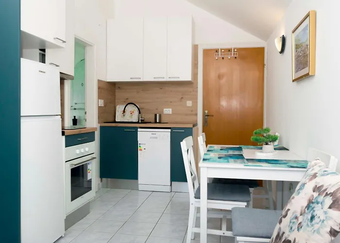 公寓 House 布拉采